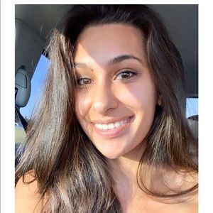 Meet your Posher, Aarti